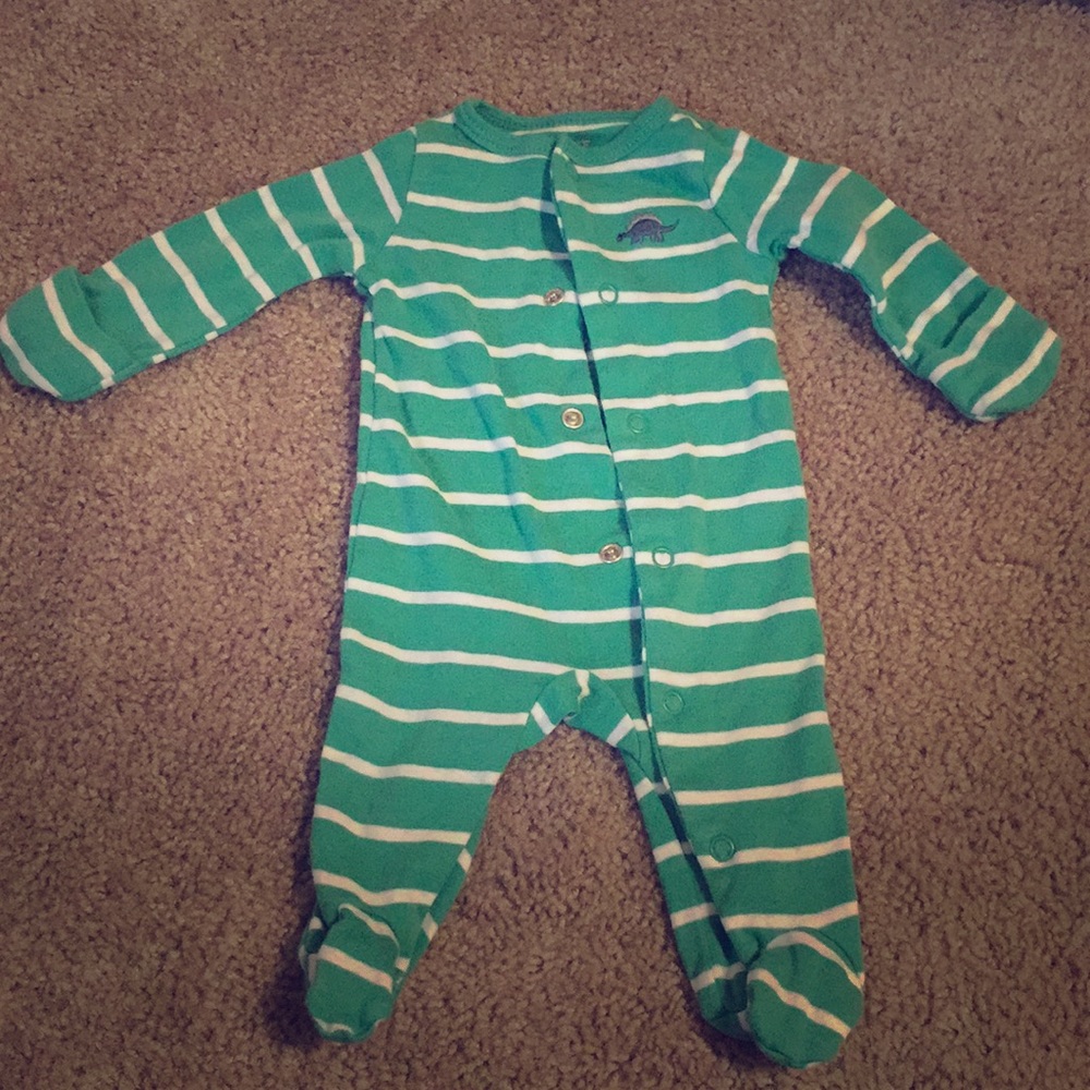 Carter’s NB Footies